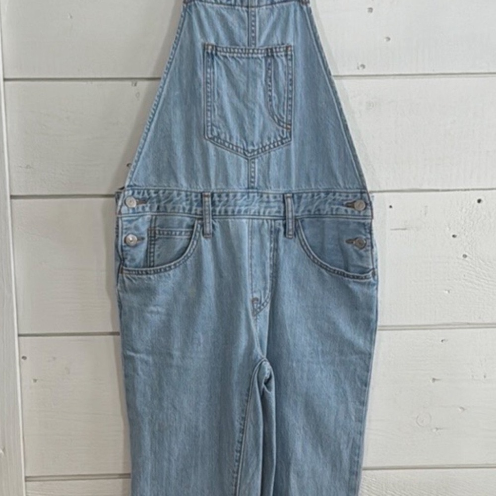Levi’s Denim Overalls for Women - Size Small